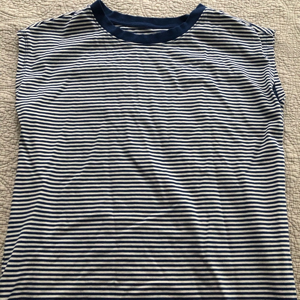 LOFT extended shoulder top
